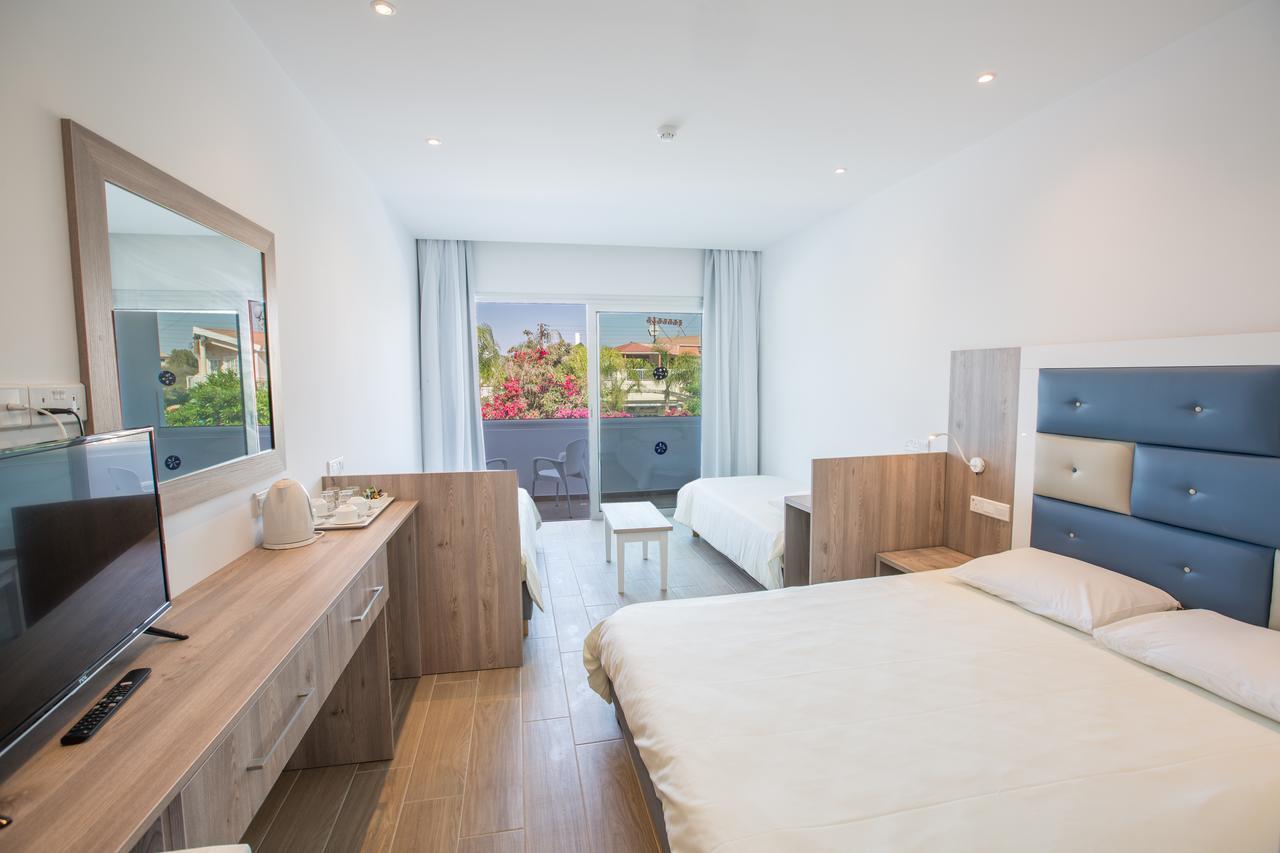 Stratovarius Nissi Rooms Ajía Nápa Kültér fotó